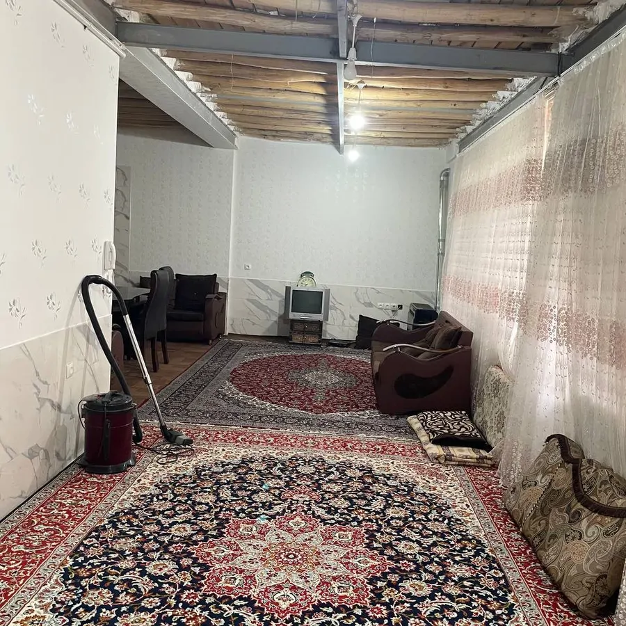 تصویر ۱ - خانه ویلایی صادق آباد در  باغ بهادران