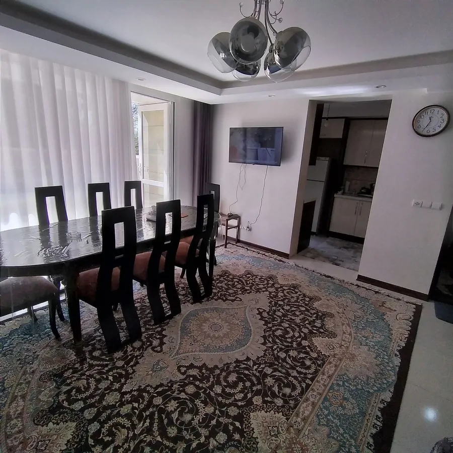 تصویر ۱ - خانه زنبق (2) در گرمدره