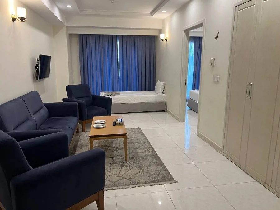 تصویر ۱ - آپارتمان مبله آراد (2) با صبحانه رایگان در  مشهد