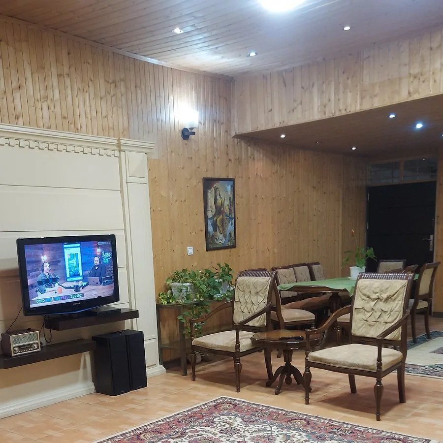 تصویر ۱ - ویلا رودهن در  رودهن