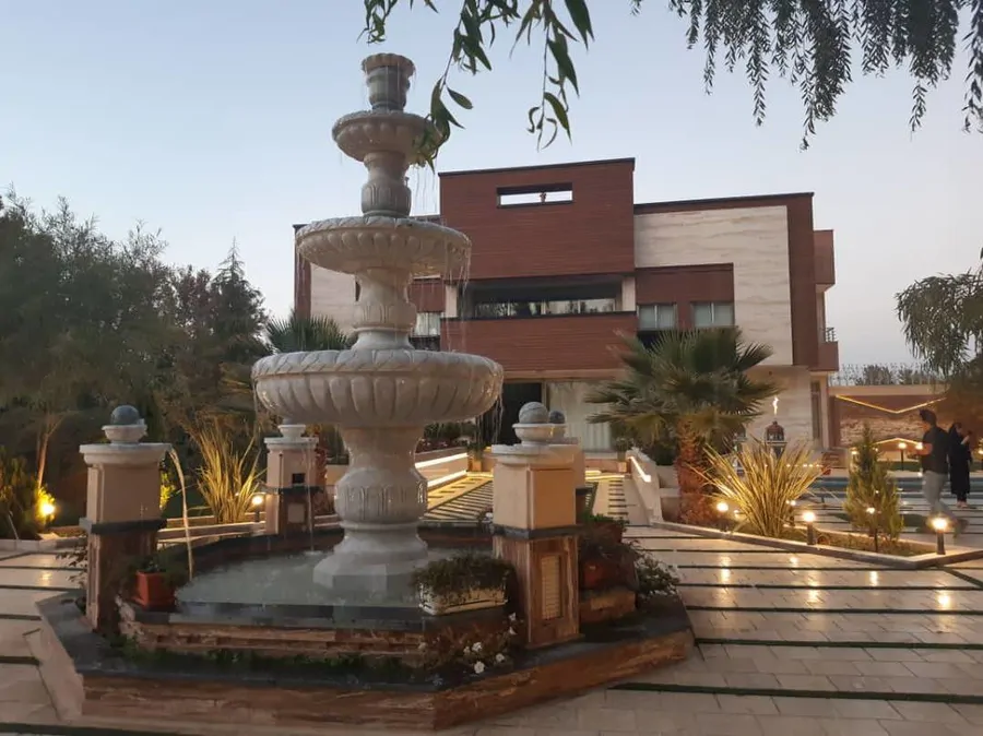 تصویر ۱ - ویلا دوبلکس استخردار در  اصفهان