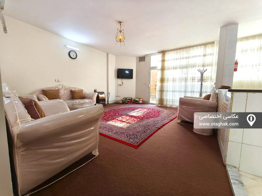 تصویر ۱ - آپارتمان مبله آذرنوش (همکف) در اصفهان