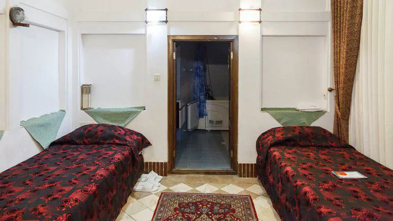 تصویر ۱ - هتل سنتی لب خندق (دو نفره ۱) در  یزد