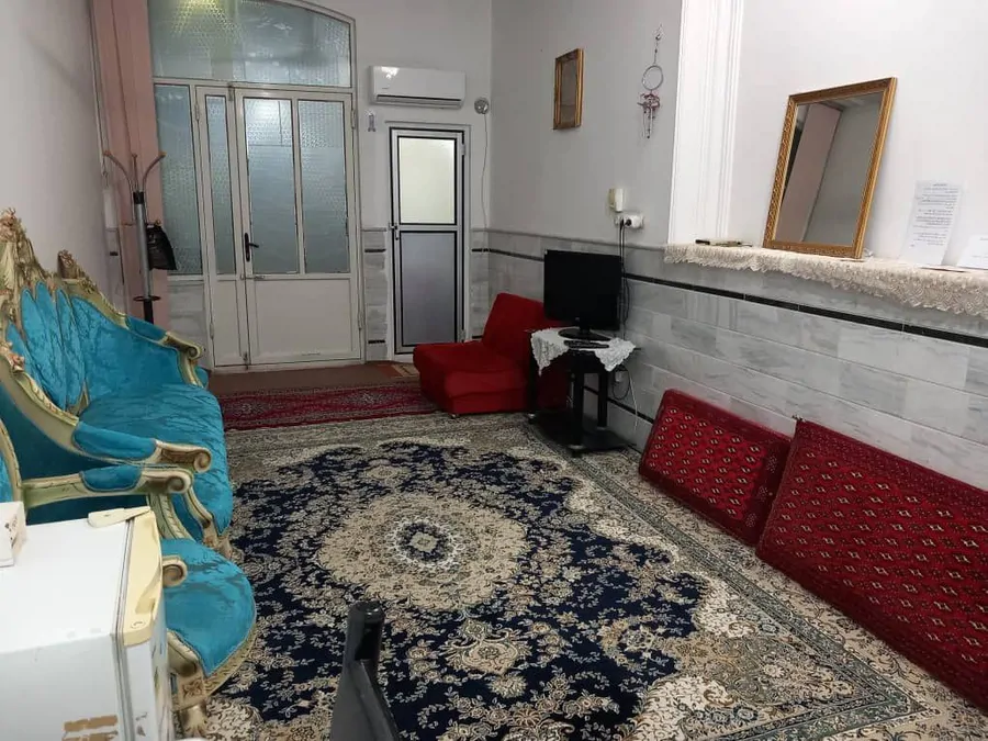 تصویر ۱ - خانه هفتاد و دو تن (2) در  قم