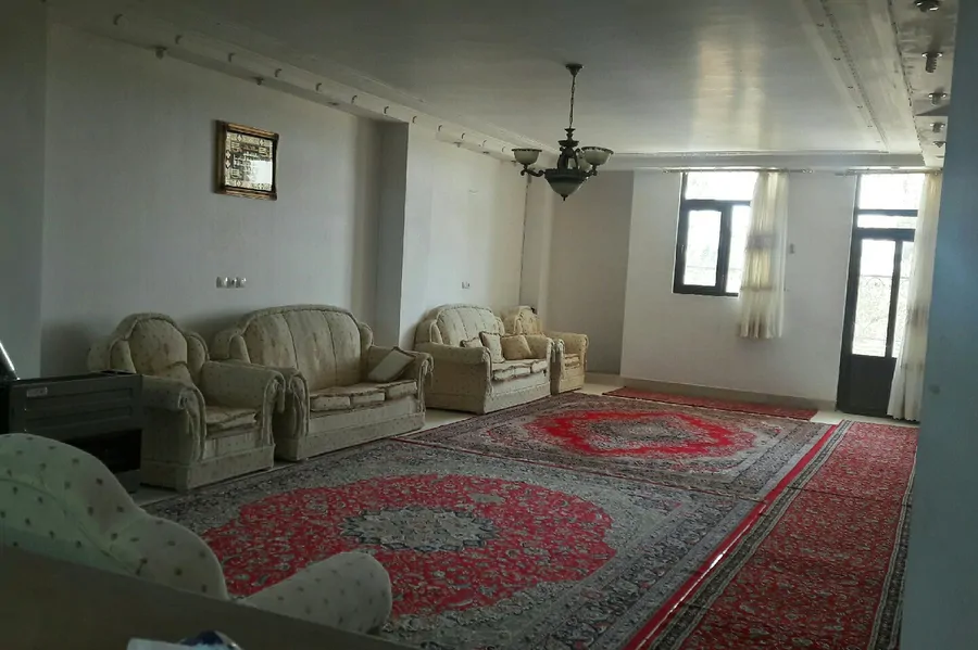 تصویر ۱ - خانه مبله مجیدی در  ورزنه