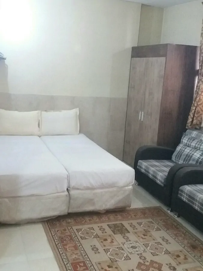 تصویر ۱ - هتل آپارتمان رویان (اتاق 4 تخته) در  مشهد