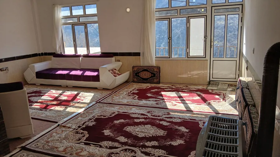 تصویر ۱ - آپارتمان محمدی در سروآباد