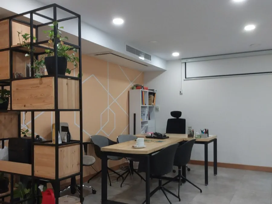 تصویر ۱ - اقامتگاه بومگردی سیبسرخی در ایوان