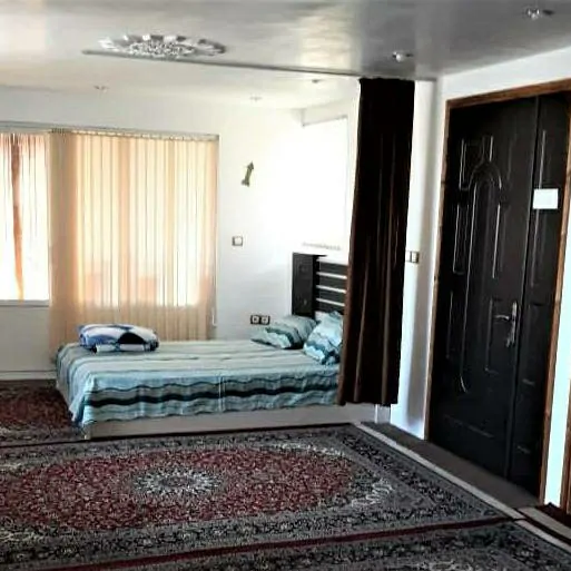 تصویر ۱ - آپارتمان امین(طبقه بالا) در  لاهیجان