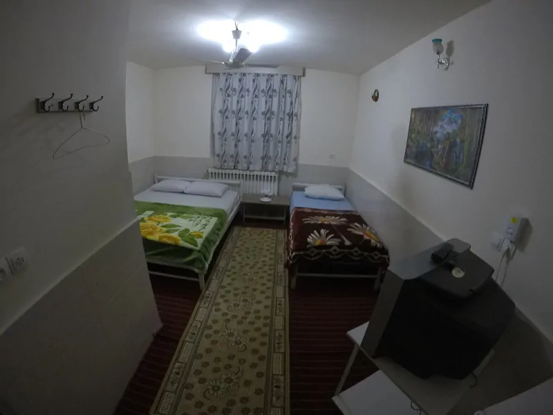 تصویر ۱ - مهمانسرا خورشید (واحد ۲۰) در تاکستان