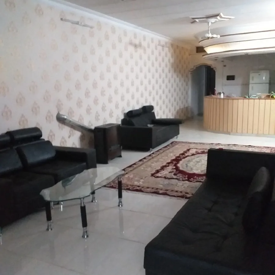 تصویر ۱ - خانه سوئیت بزرگ در  مشهد