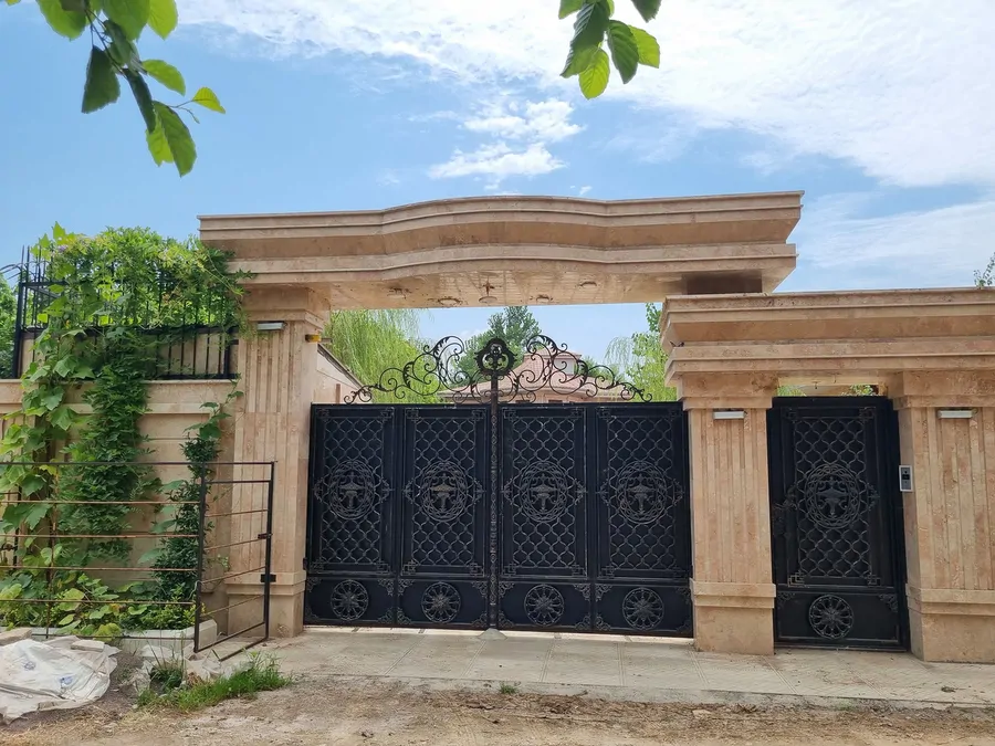 تصویر ۱ - ویلا لاکچری استخردار در گوراب زرمیخ در صومعهسرا
