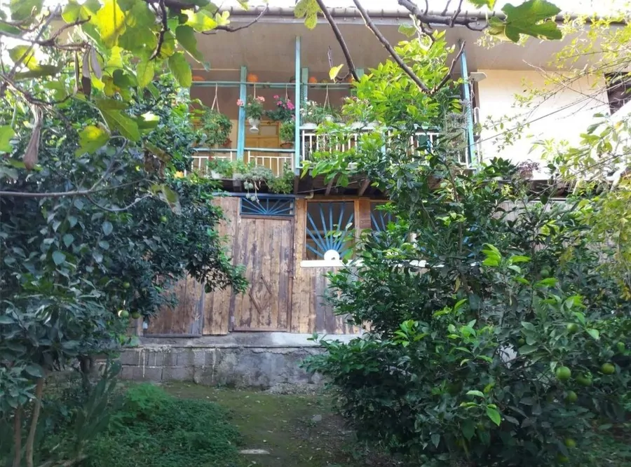 تصویر ۱ - سوییت اقامتگاه سنتی شیشارستان  در  املش