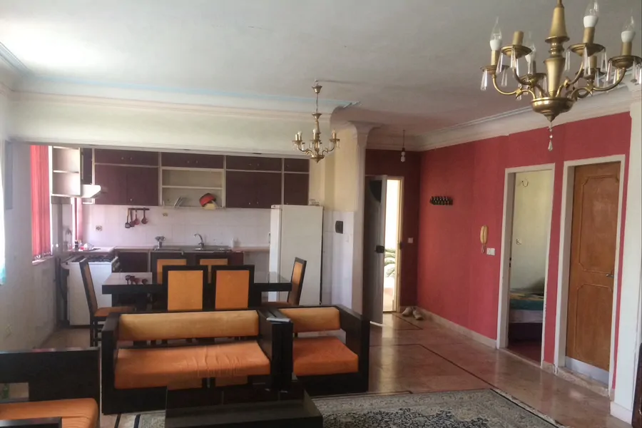 تصویر ۱ - آپارتمان رضاخان بابا در  رشت