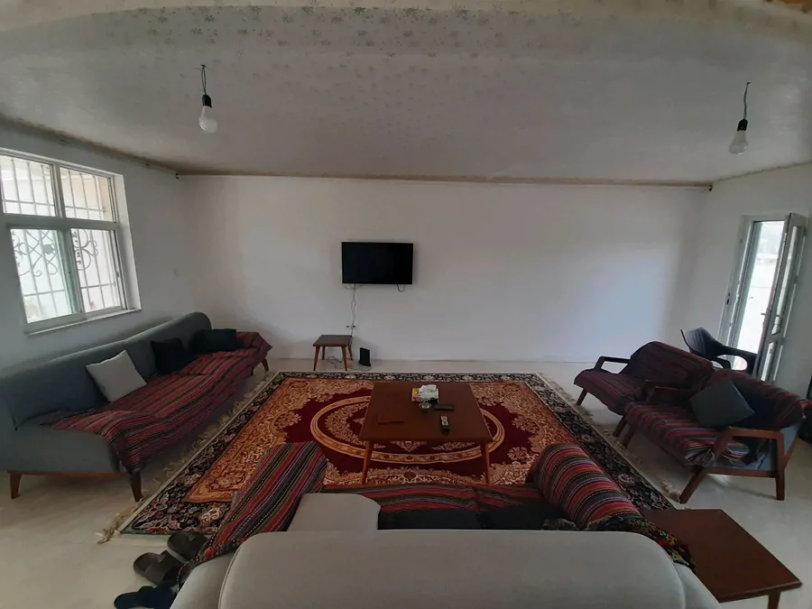 تصویر ۱ - ویلا سیمرغ در رشت