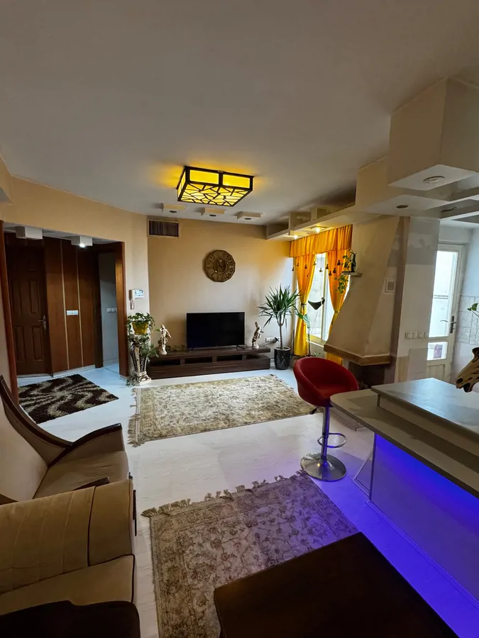 تصویر ۱ - آپارتمان مبله صیاد شیرازی مدرن در  مشهد