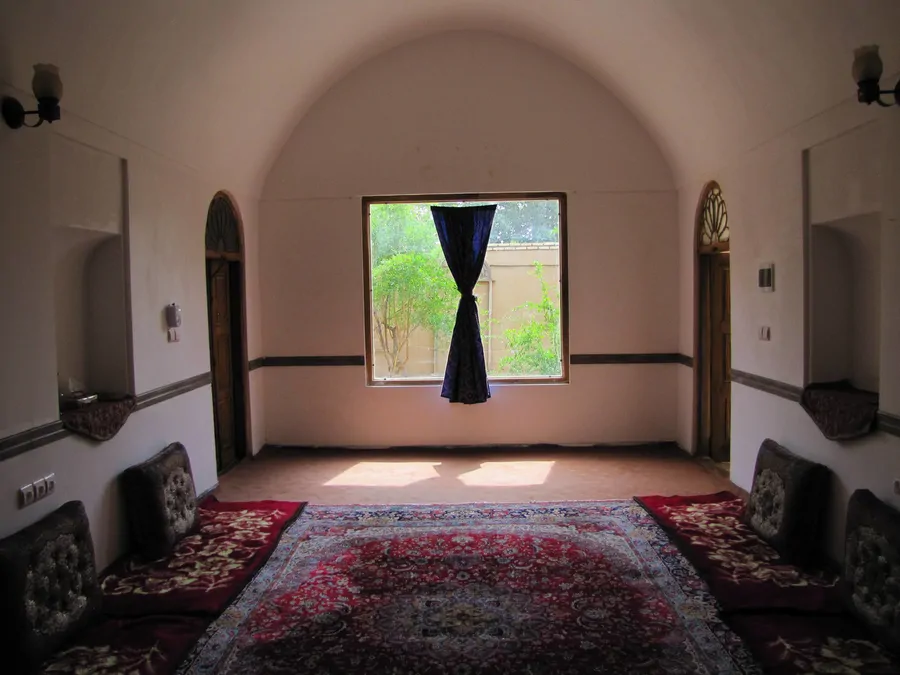 تصویر ۱ - اقامتگاه بوم‌گردی مهریزان (اتاق 3) در  مهریز