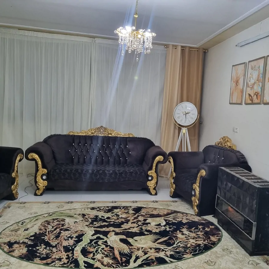 تصویر ۱ - خانه  مبله نجدی نزدیک به حرم در  مشهد