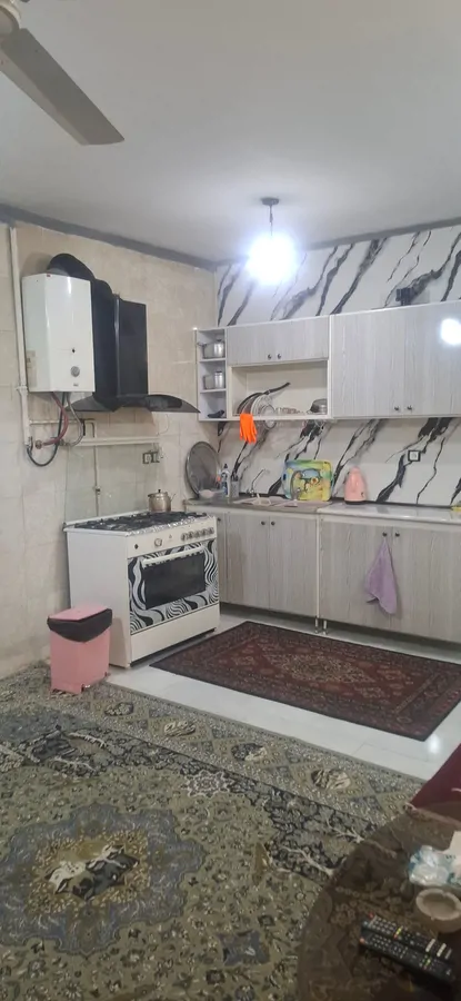 تصویر ۱ - آپارتمان ماهواره در اهواز