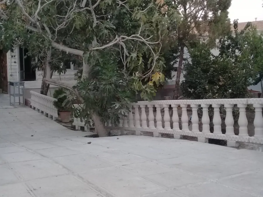 تصویر ۱ - ویلا خانه باغ ۳ خوابه در  اصفهان