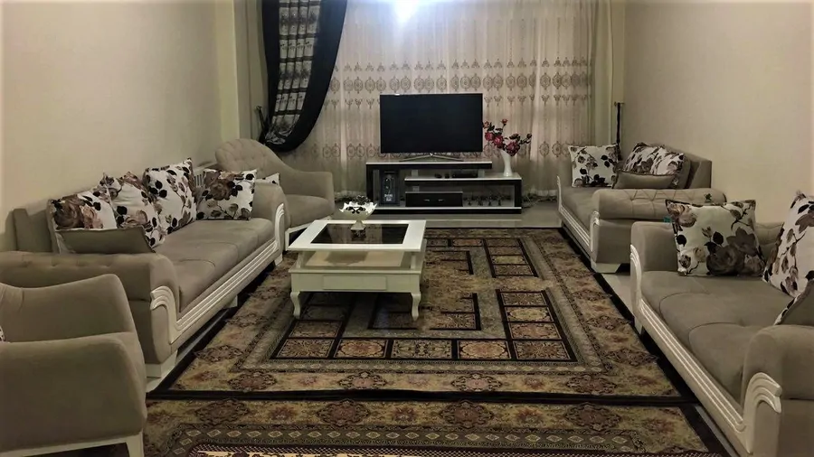 تصویر ۱ - آپارتمان پاریزی در  تهران