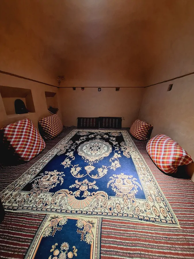 تصویر ۱ - اقامتگاه بومگردی وانیا(اتاق آب) در میبد