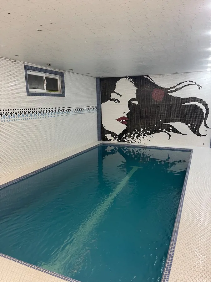 تصویر ۱ - ویلا استخردار آبگرم سهیل با فوتبال دستی در  متل قو