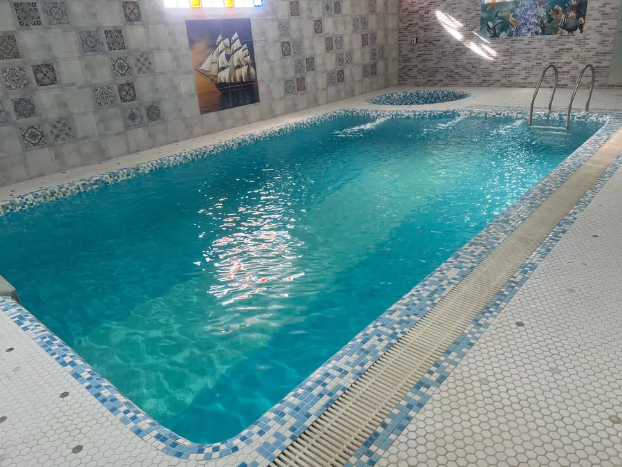 تصویر ۱ - ویلا استخردار در  سرخ رود