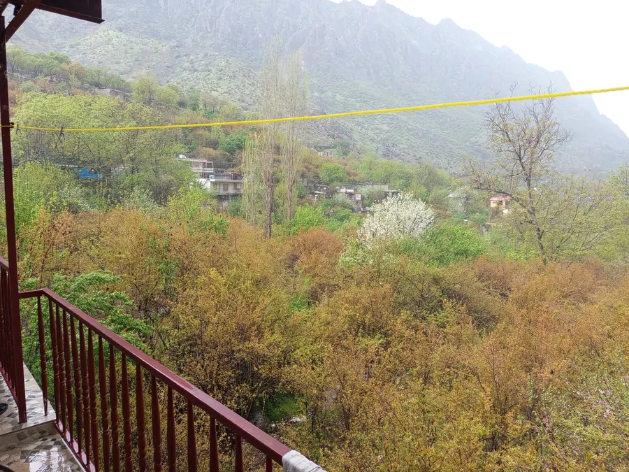 تصویر ۱ - ویلا رازاوه در روستای داریان در  پاوه