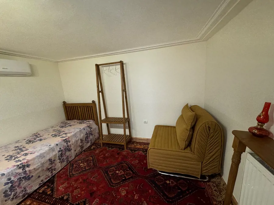 تصویر ۱ - اقامتگاه بوم‌گردی جانان (شور) با صبحانه رایگان در  شیراز