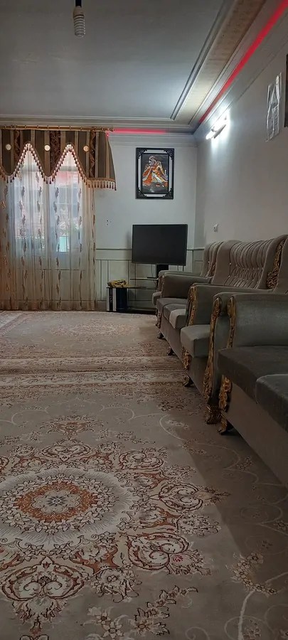 تصویر ۱ - آپارتمان اقامتگاه مبله کاشان بسیار تمیز بی‌سروصدا  در  کاشان