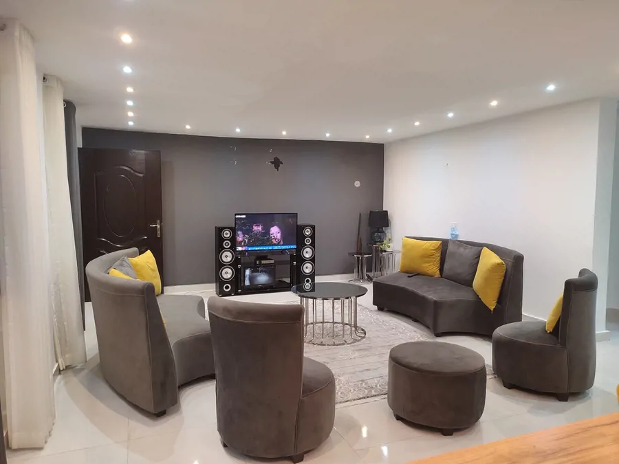 تصویر ۱ - ویلا زیبا  در  انزلی