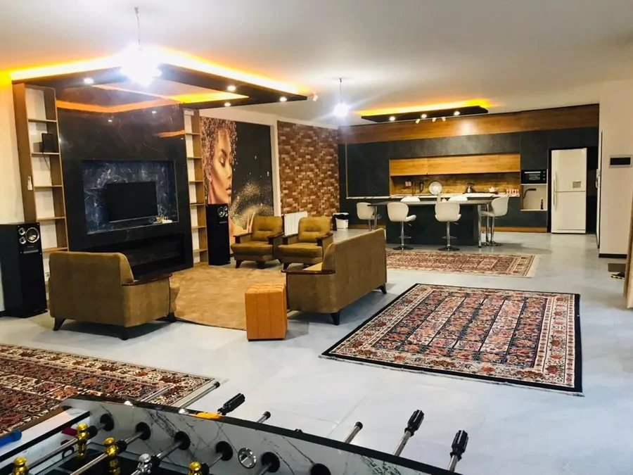 تصویر ۱ - ویلا ویلا مدرن اقدسیه در  کمال شهر