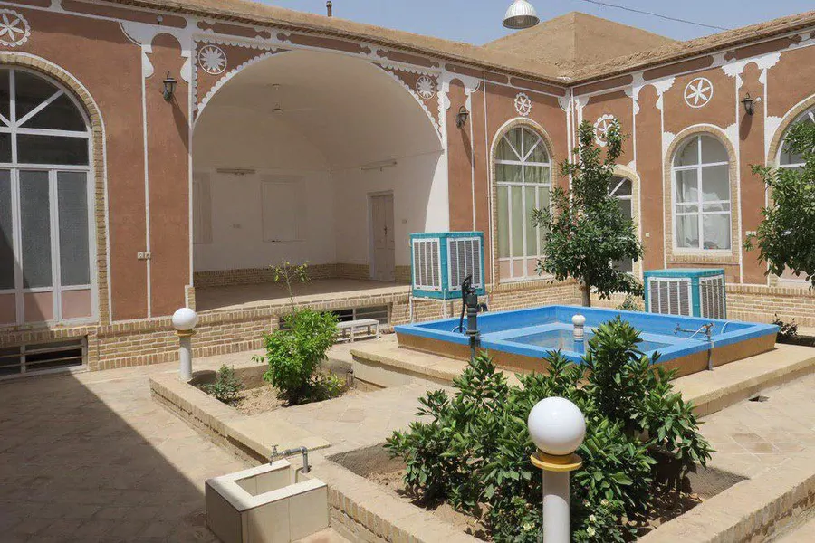 تصویر ۱ - خانه  سنتی دربست در بافت تاریخی در  یزد