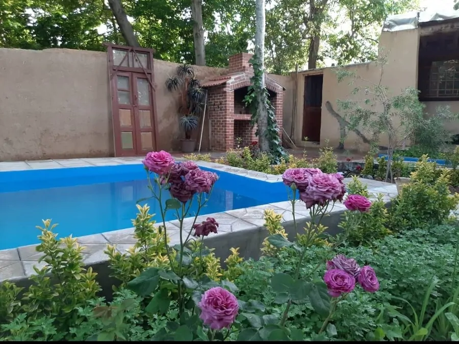 تصویر ۱ - ویلا شیک استخردار در  باغ بهادران