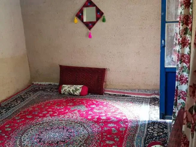 تصویر ۱ - اقامتگاه بوم‌گردی ماهی بازان (اتاق چی گل) در  خرم آباد
