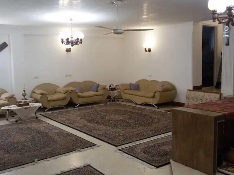 تصویر ۱ - ویلا جنگلی عمارت نقی سریال پایتخت  در  شیرگاه