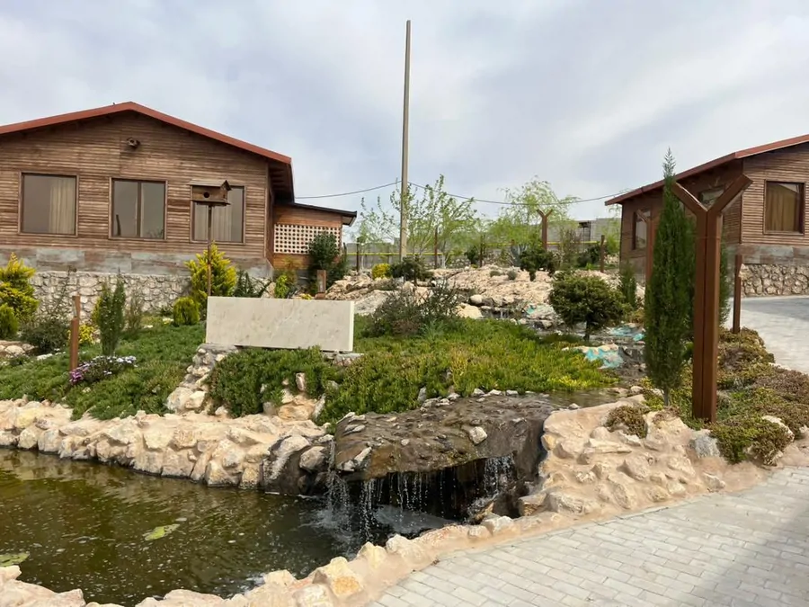 تصویر ۱ - کلبه ویلایی و کلبه چوبی در  شیراز
