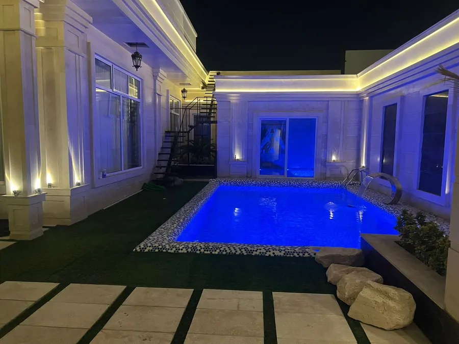 تصویر ۱ - ویلا لاکچری استخردار آب گرم غزل  در  ملارد 