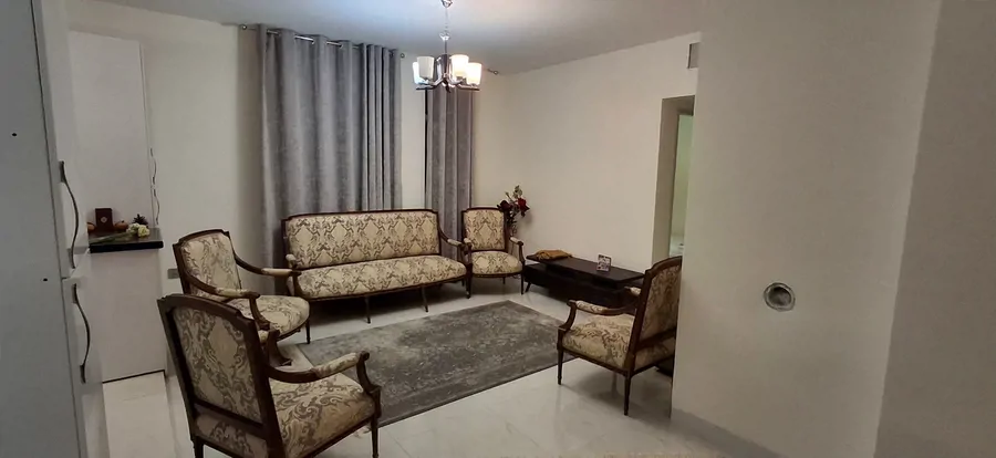 تصویر ۱ - آپارتمان مبله زندگی در شهرک گلستان  در  شیراز