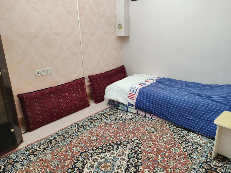 تصویر ۱ - ویلا منزل فوق تمیز وچیزی کم کسری ندارد  در  مشهد