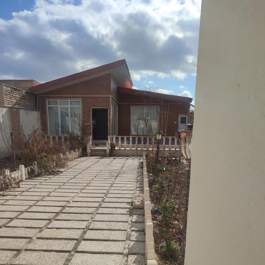تصویر ۱ - ویلا پارسا در  کرج