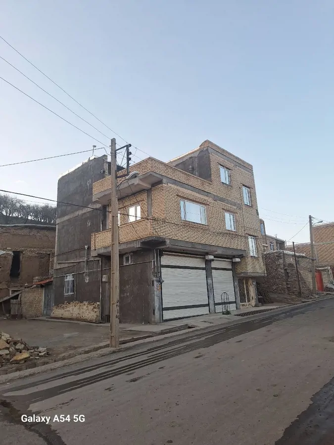 تصویر ۱ - خانه مبله افرا در تکاب