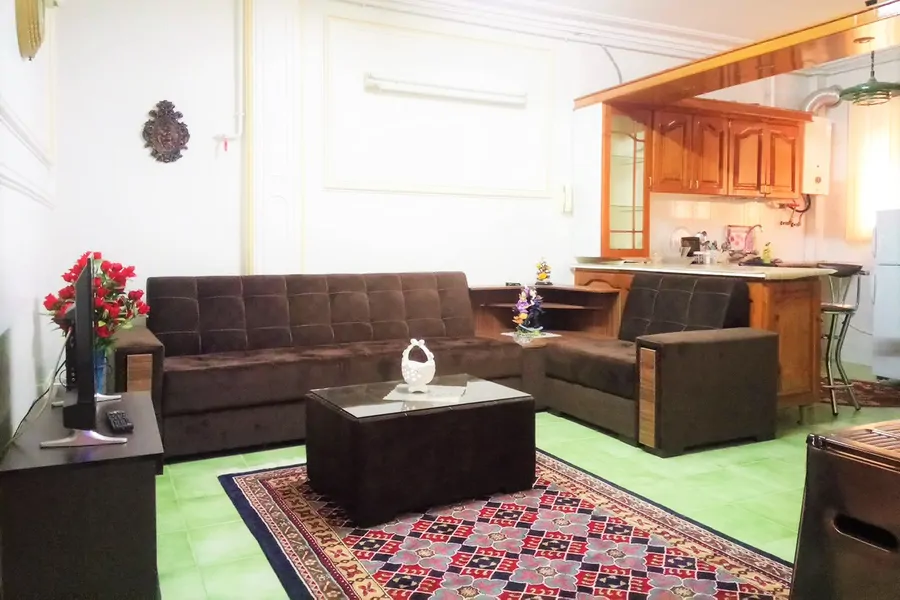 تصویر ۱ - خانه ویلایی مرکز شهر(طبقه همکف) در  رشت