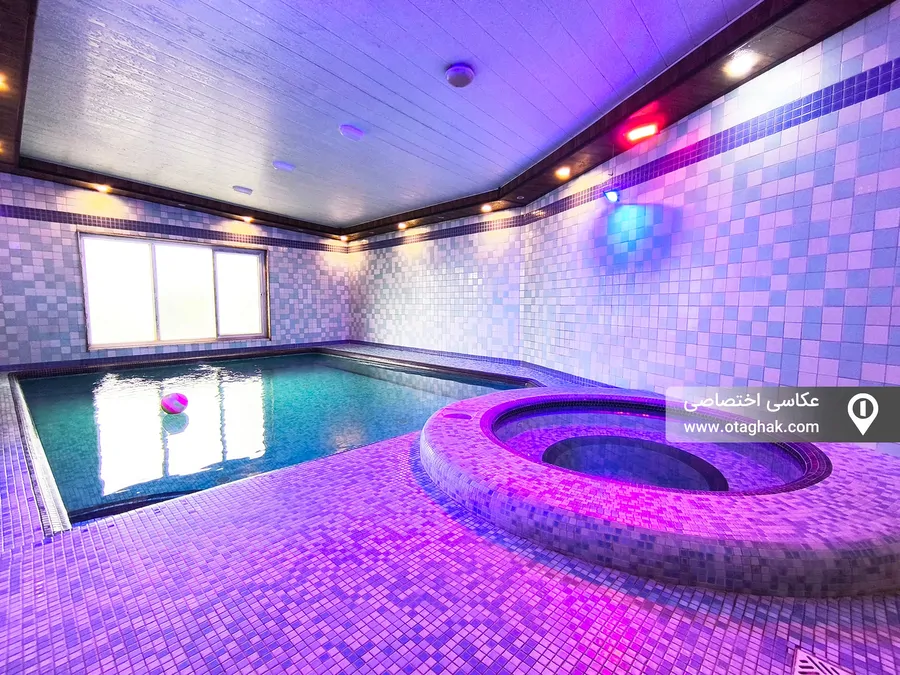 تصویر ۱ - ویلا استخردار آبگرم دیپلمات با جکوزی و بیلیارد  در  محمودآباد