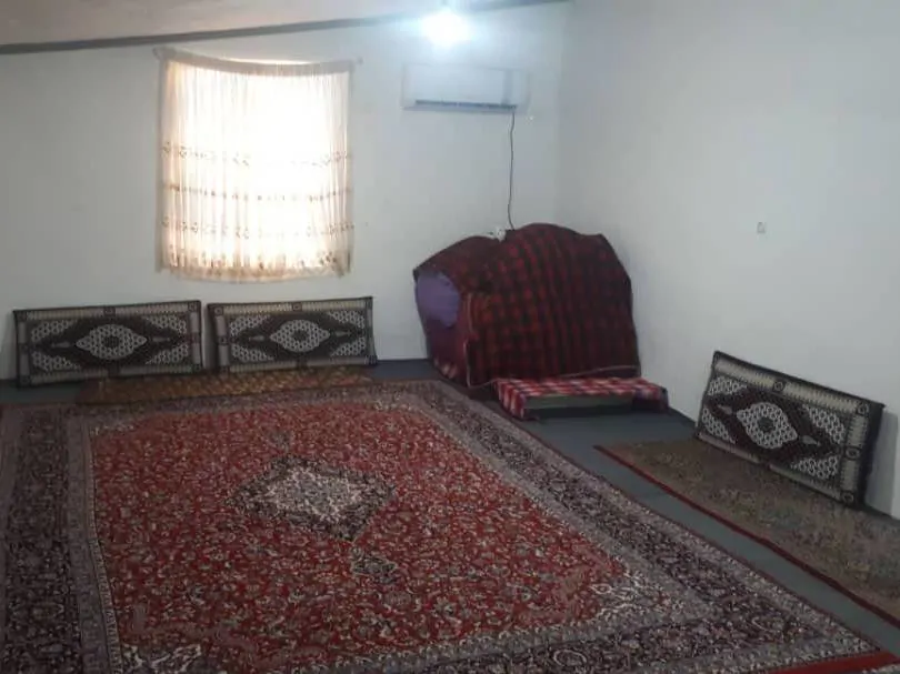 تصویر ۱ - اقامتگاه بومگردی گالش منزل (اتاق سرخدار) در ساری