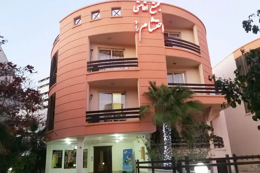 تصویر ۱ - هتل آپارتمان احتشام (واحد4) در  کیش