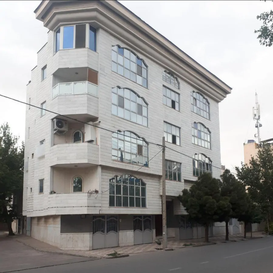 تصویر ۱ - خانه منزل حسین در  مشهد