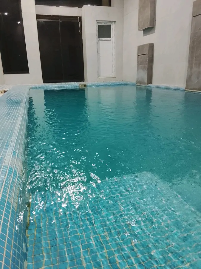 تصویر ۱ - ویلا استخردار آبسرد شب آرام در چهارباغ