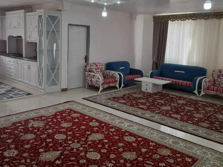 تصویر ۱ - خانه مبله زارعی در غارعلیصدر در  همدان
